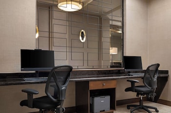 hampton inn and suites orlando downtown south medical center