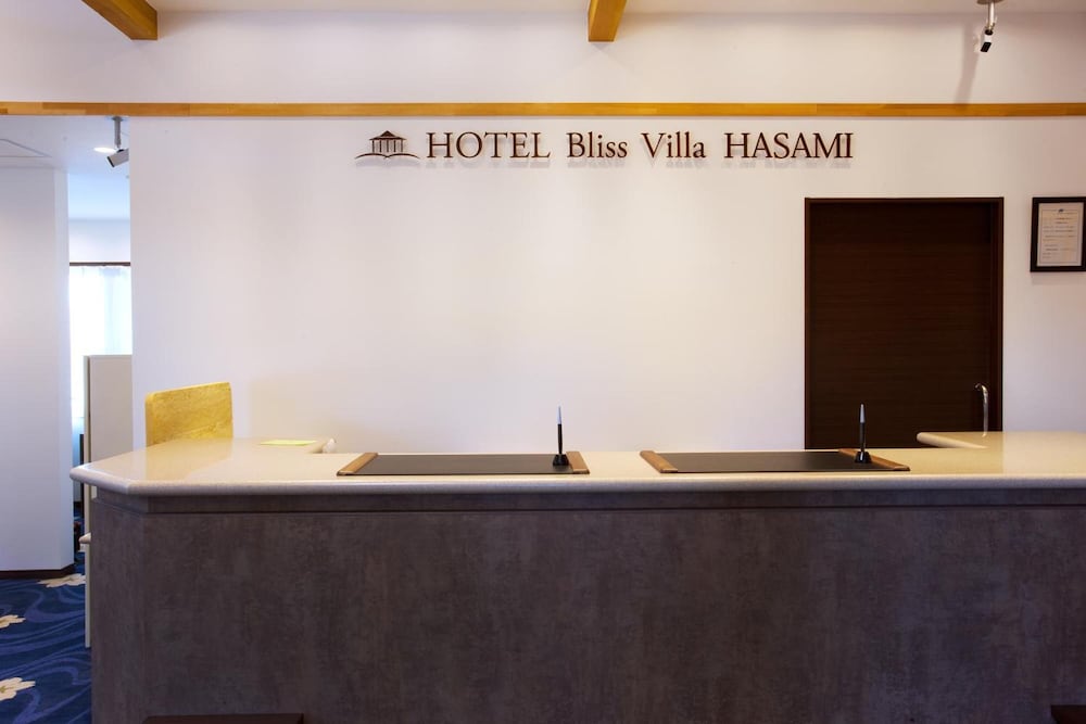 hotel bliss villa hasami