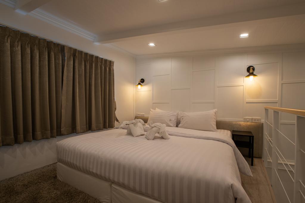 White Ivory Bed & Breakfast,Khlong San>>Bangkok,3 star