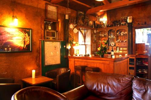 maddens bridge bar and guesthouse