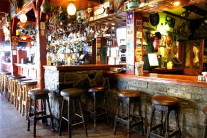 maddens bridge bar and guesthouse