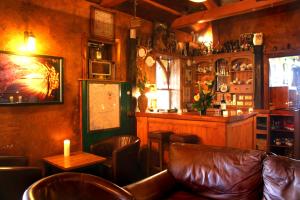 maddens bridge bar and guesthouse