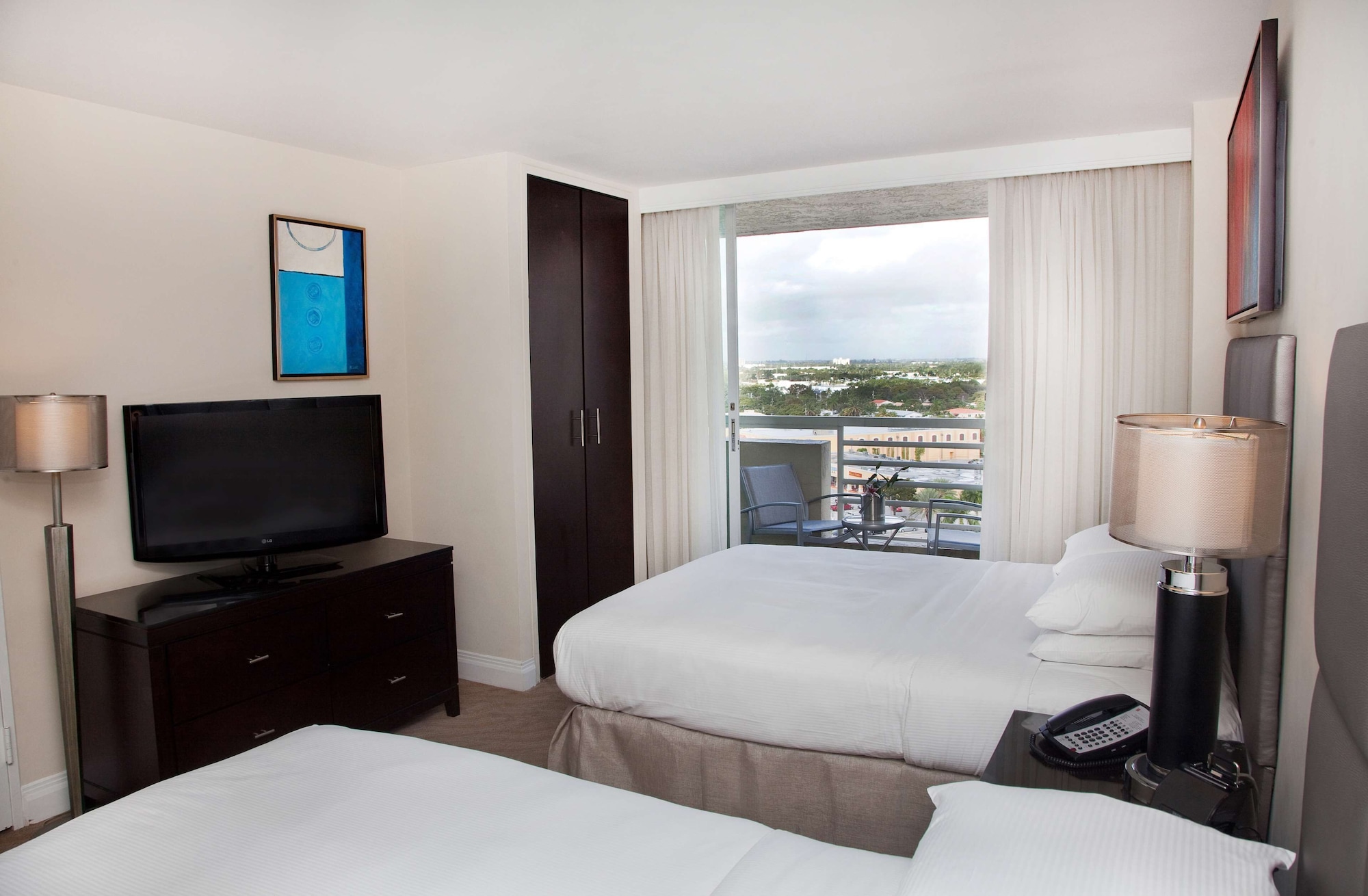 galleryone a doubletree suites by hilton hotel