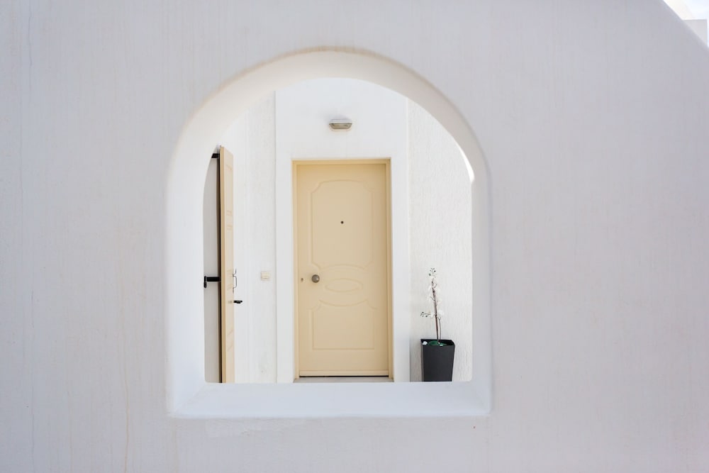 white orchid villa