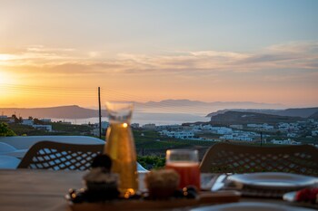 white orchid villa