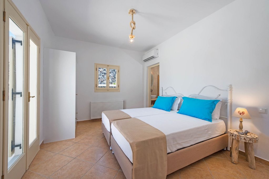 white orchid villa