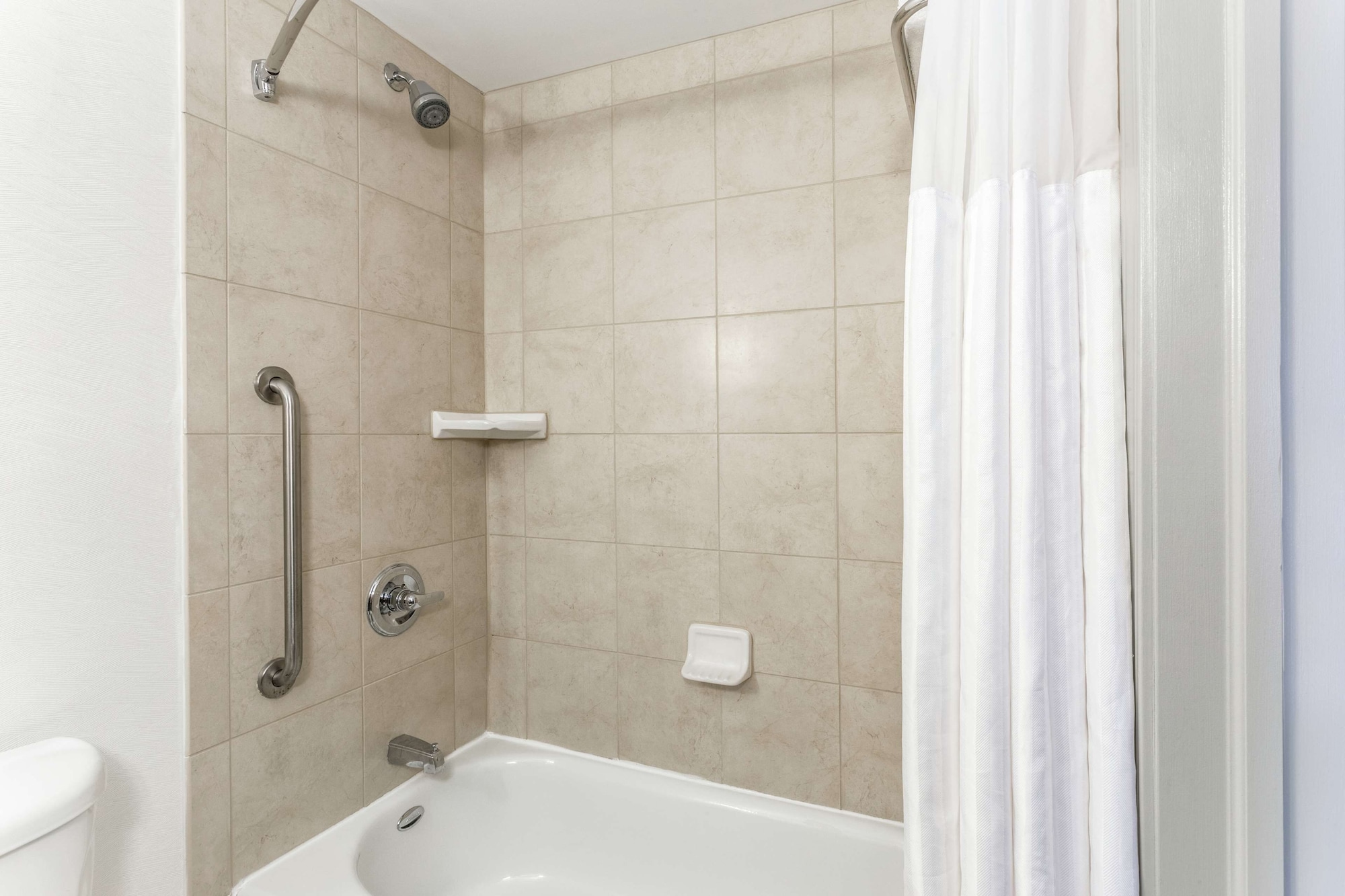 hilton garden inn albany suny area