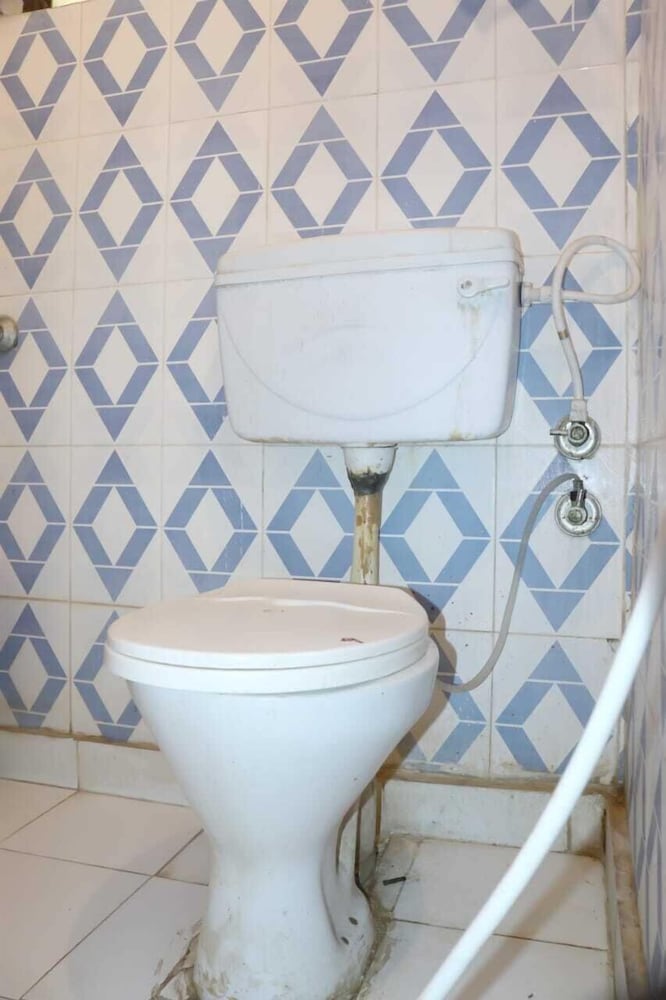 hotel ambika palace by wb inn