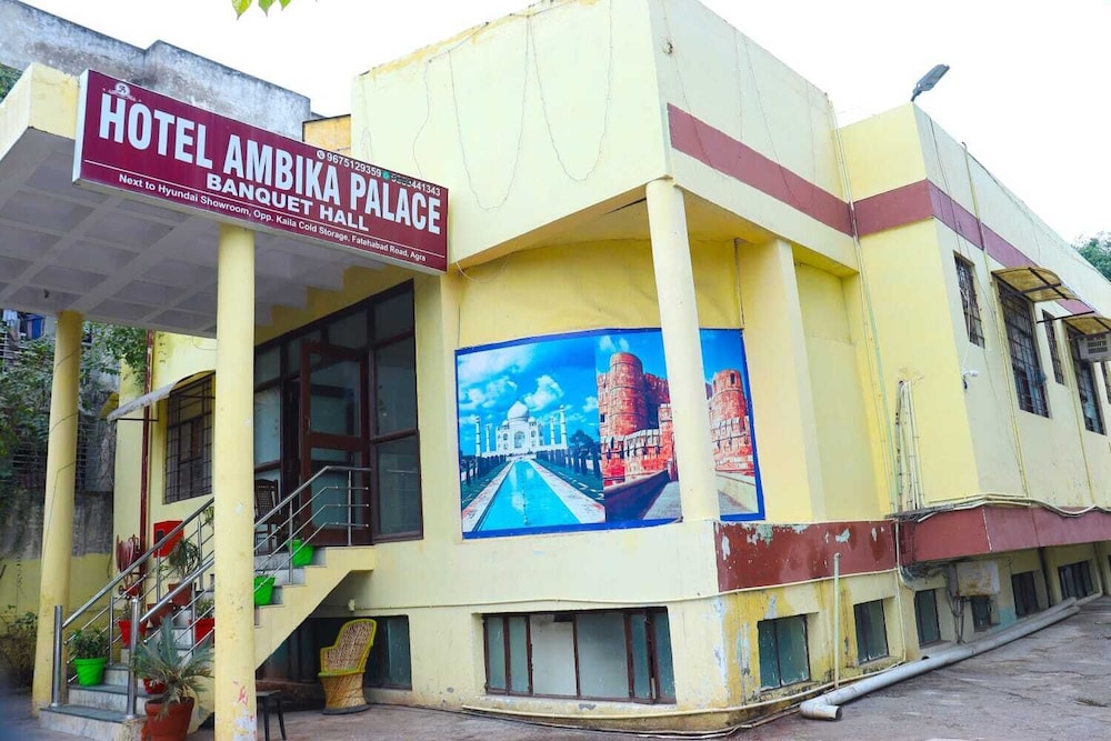 hotel ambika palace by wb inn