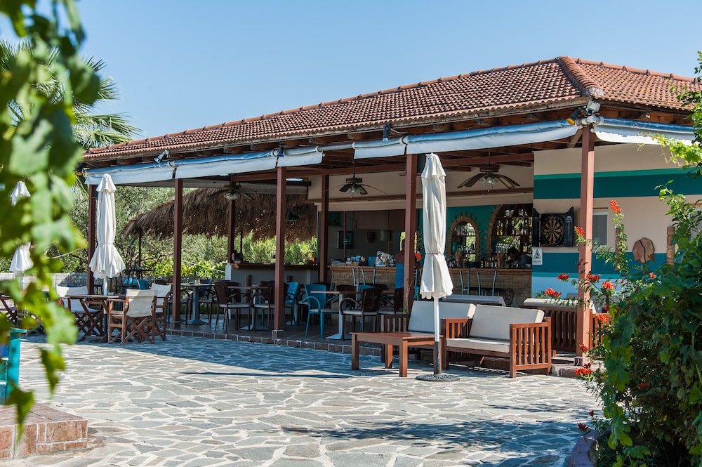 zante nest studios and apartments