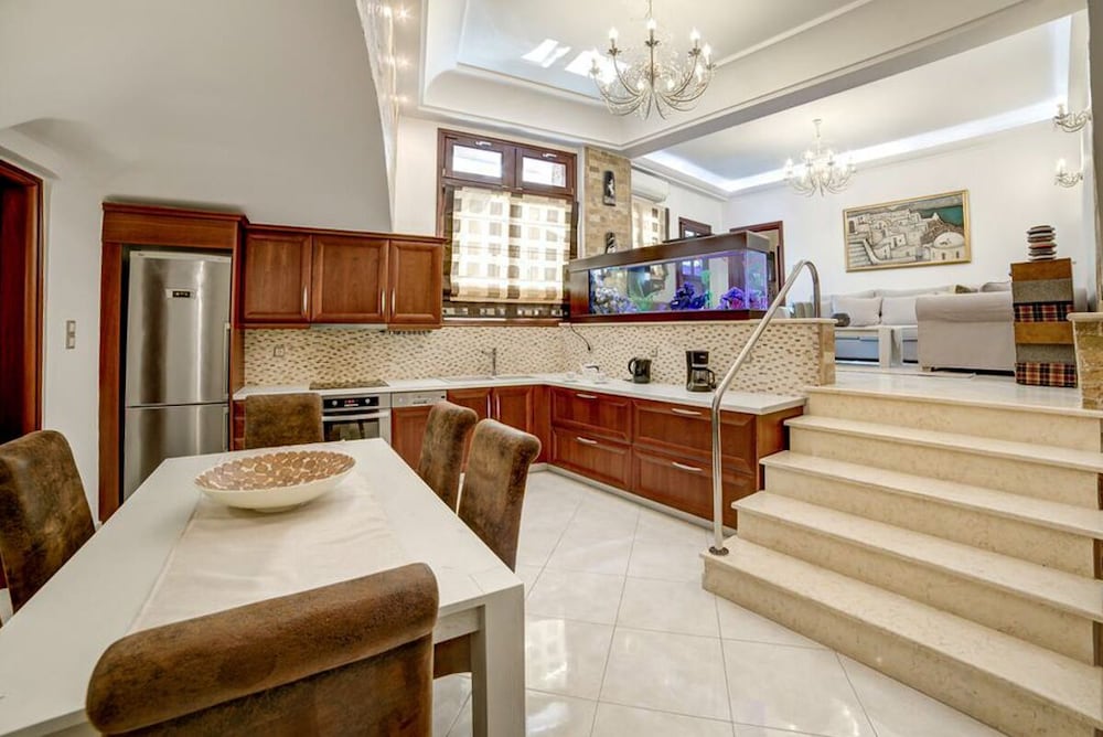 suite home santorini