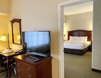 maine evergreen hotel ascend hotel collection
