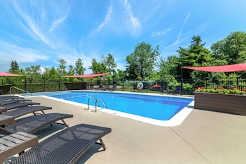 maine evergreen hotel ascend hotel collection