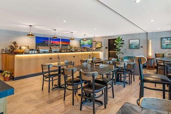 maine evergreen hotel ascend hotel collection