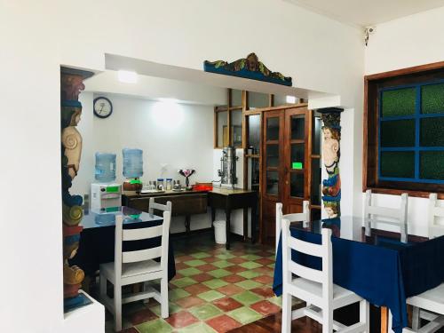 posada del maple hostel
