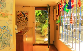 posada del maple hostel