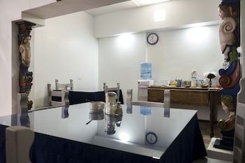 posada del maple hostel