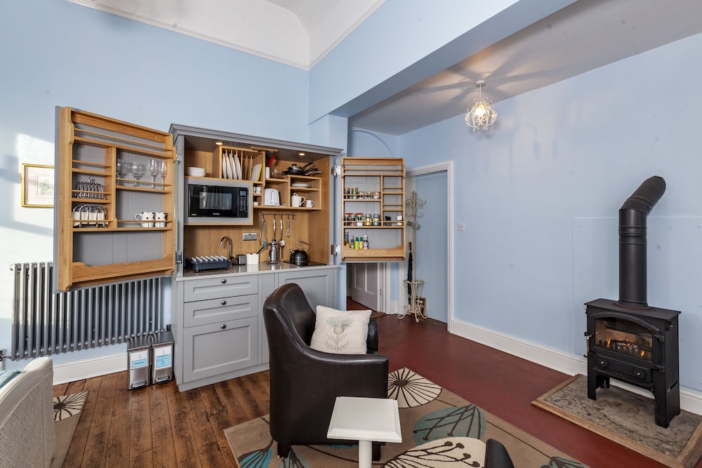 the agents house bed and breakfast