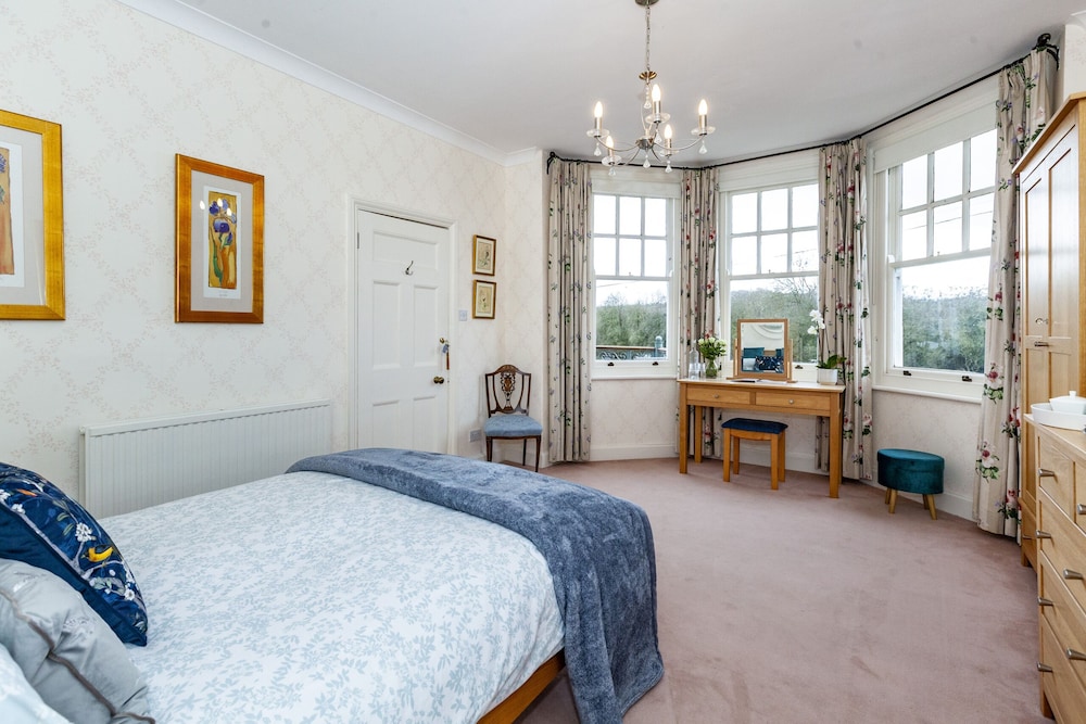 the agents house bed and breakfast