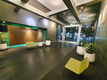 harbour escape apartments