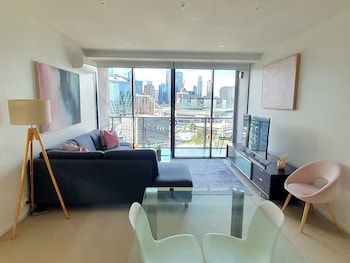 harbour escape apartments