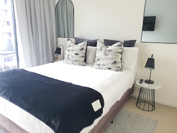 harbour escape apartments