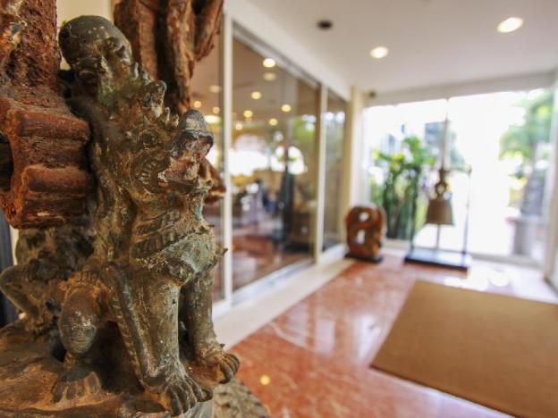 hotel palm royal resort kokusai street