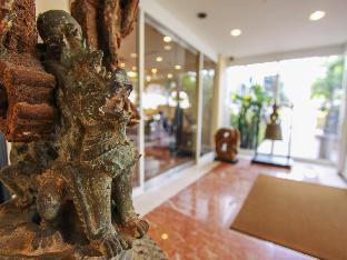 hotel palm royal resort kokusai street