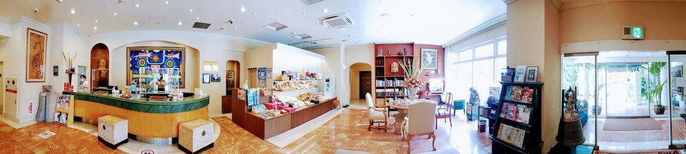 hotel palm royal resort kokusai street