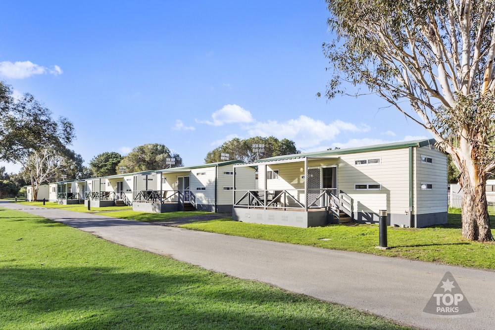 victor harbor holiday park