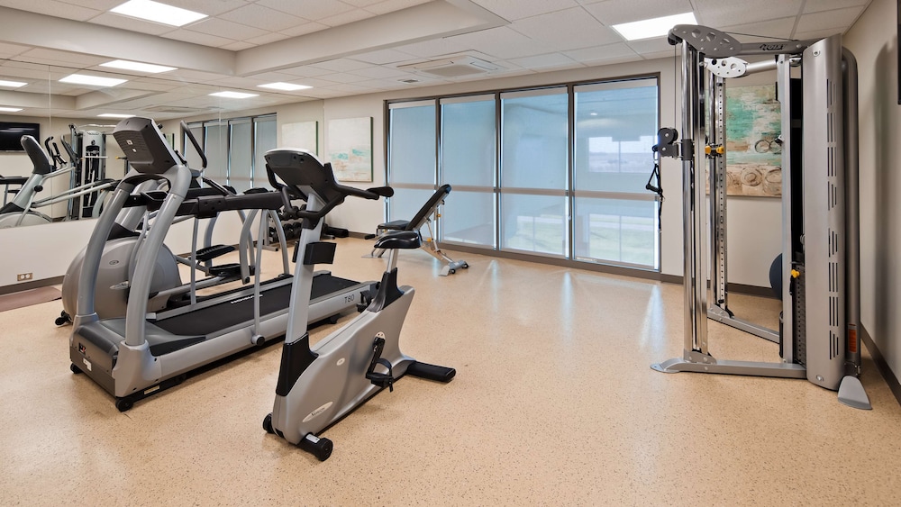 best western plus airport inn and suites