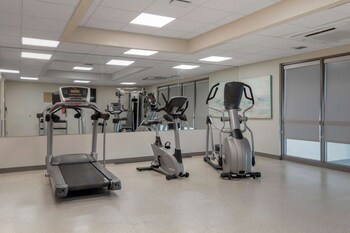best western plus airport inn and suites