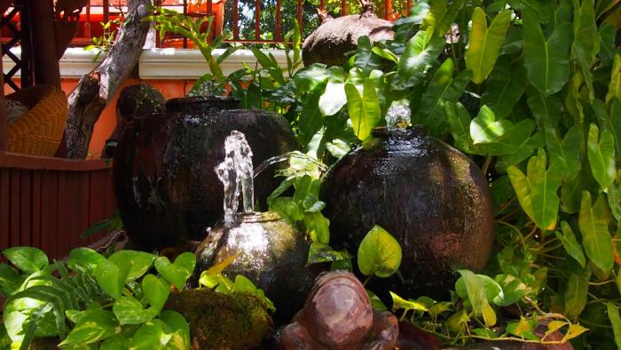 harrys bungalows and restaurant