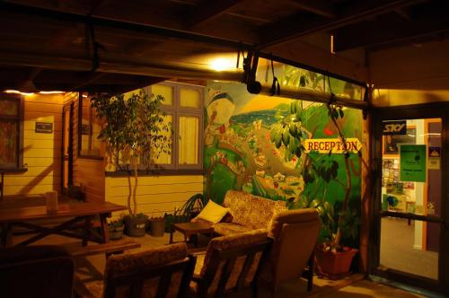 sequoia lodge and backpackers