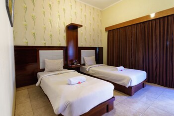 segara anak hotel