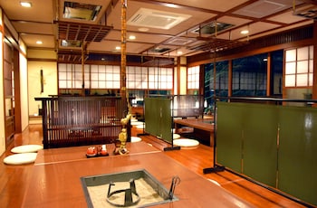 Marukoma Onsen Ryokan,Lake Shikotsu>>Chitose,3 star
