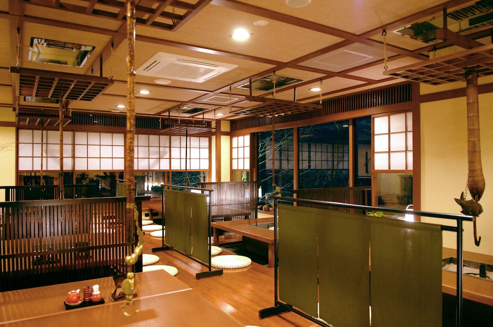 marukoma onsen ryokan