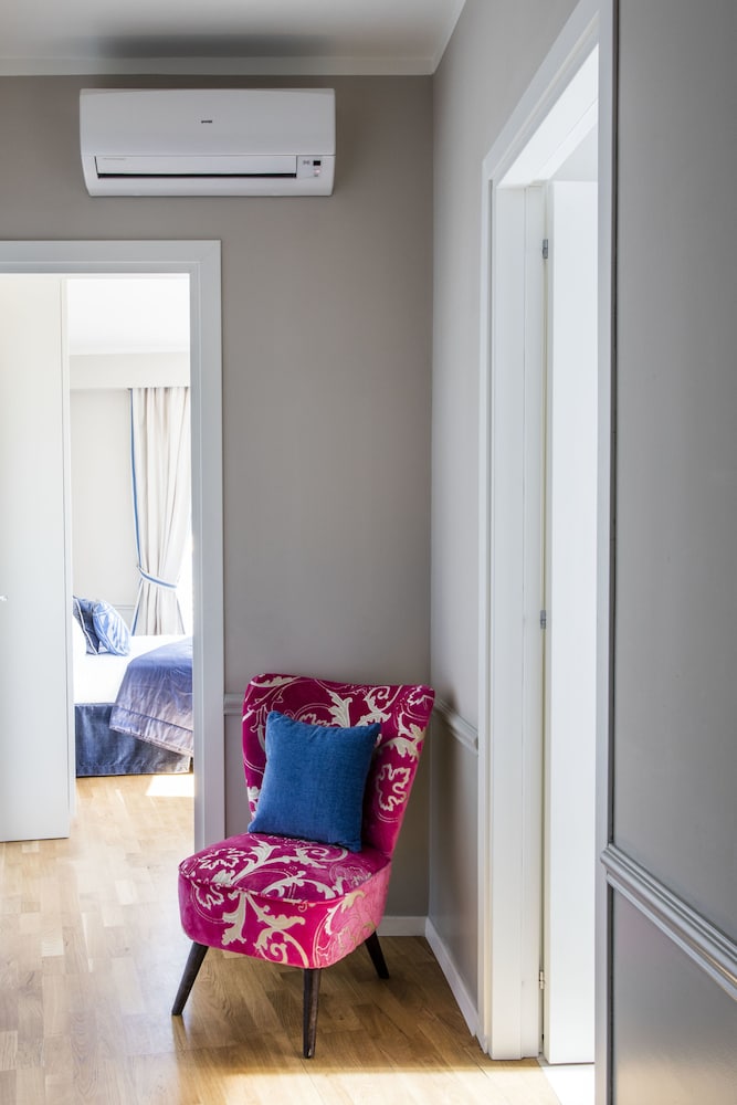 la malandrina apartments and suites