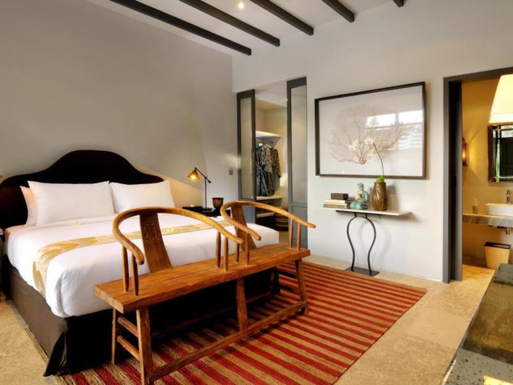 room and vespa suite 1