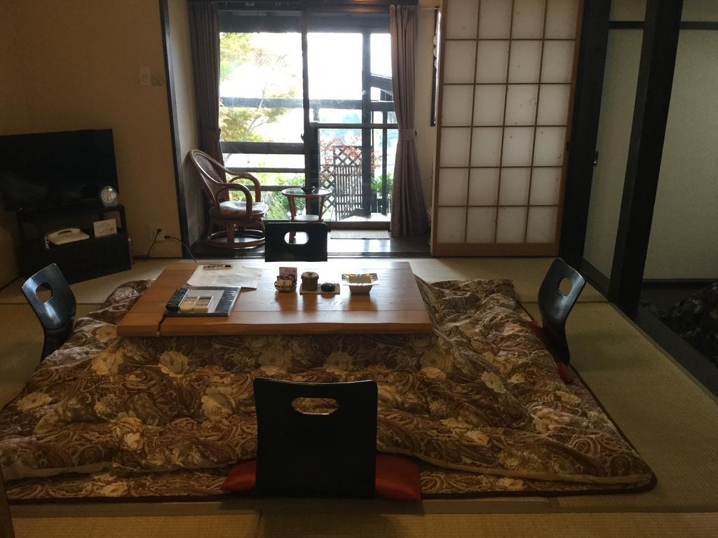 onjyuku yagura