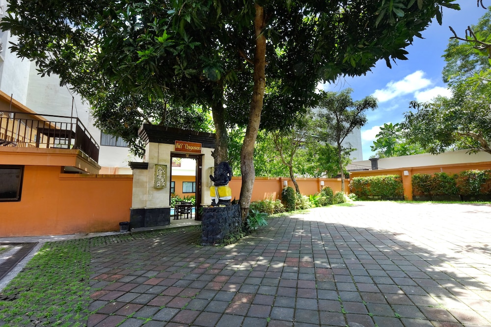 the hill ungasan house