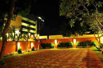 the hill ungasan house