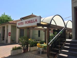 hotel fiorella
