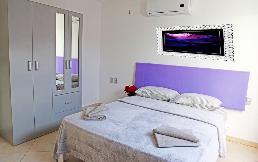 iris studios and apartments