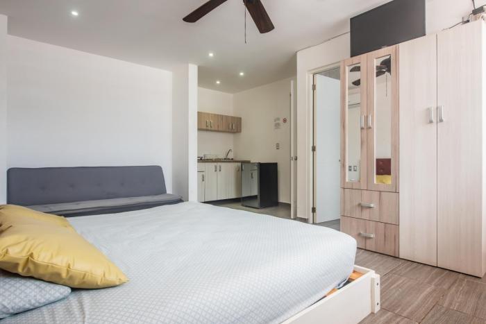 iris studios and apartments