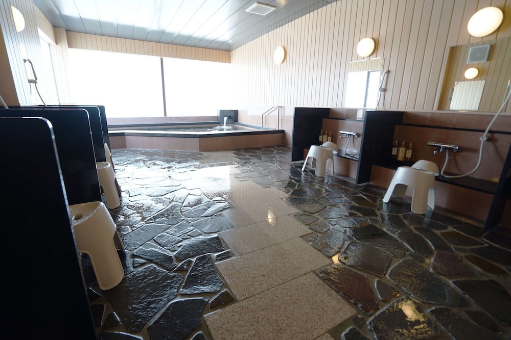 hotel new gaea yakuin