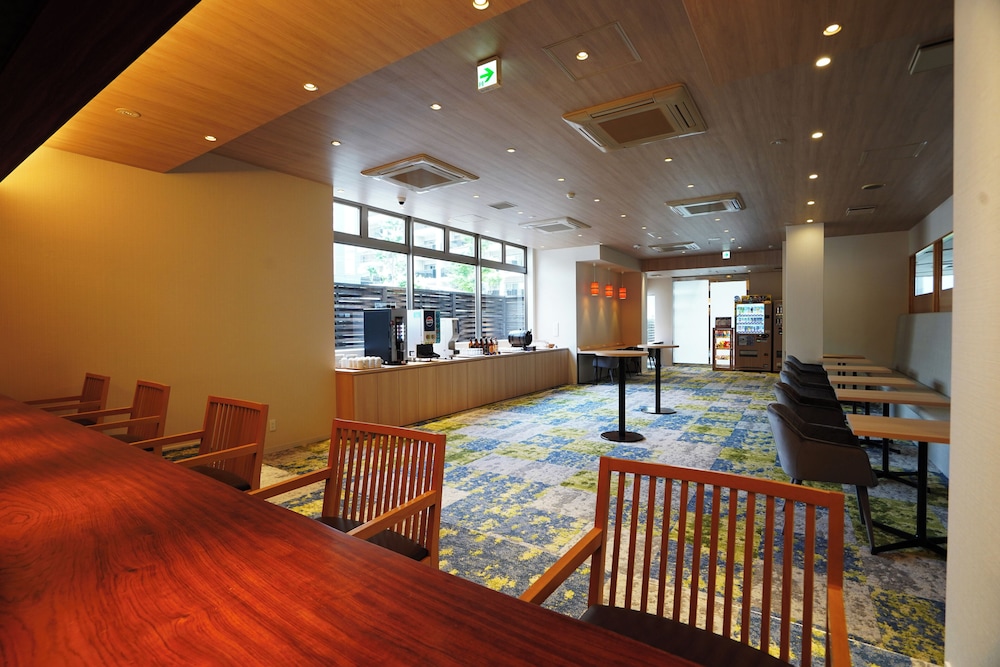 hotel new gaea yakuin