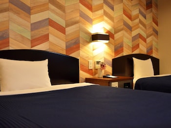 hotel new gaea yakuin