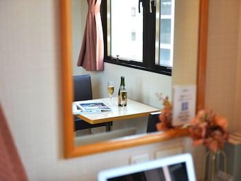 hotel new gaea yakuin