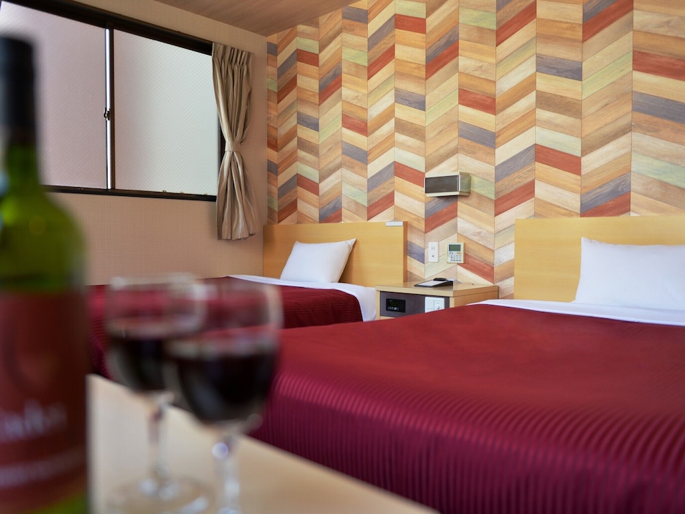 hotel new gaea yakuin